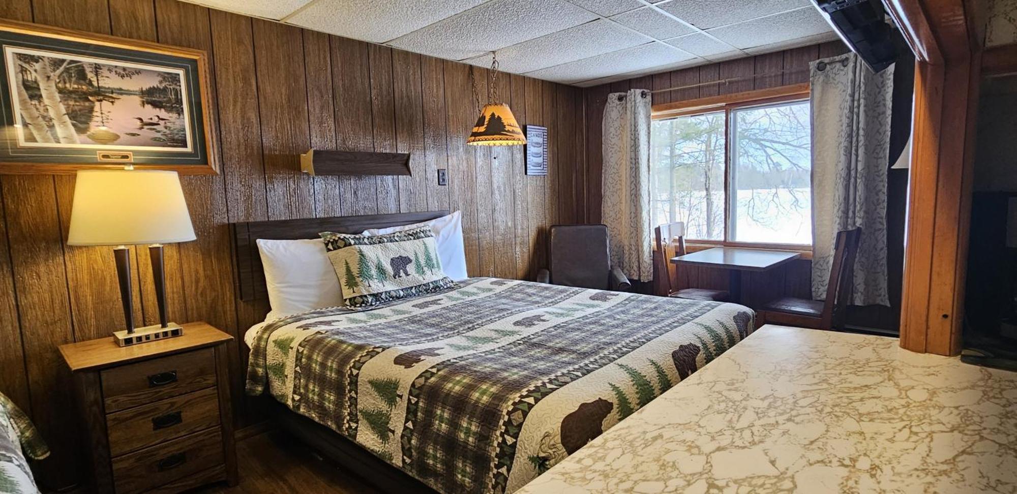 Lakeshore Motel Ice Lake Iron River Bagian luar foto