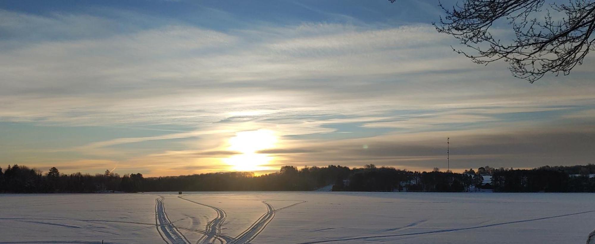 Lakeshore Motel Ice Lake Iron River Bagian luar foto