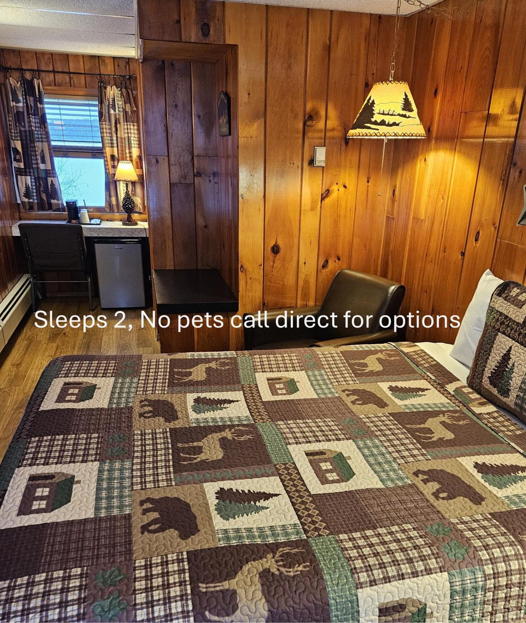 Lakeshore Motel Ice Lake Iron River Bagian luar foto